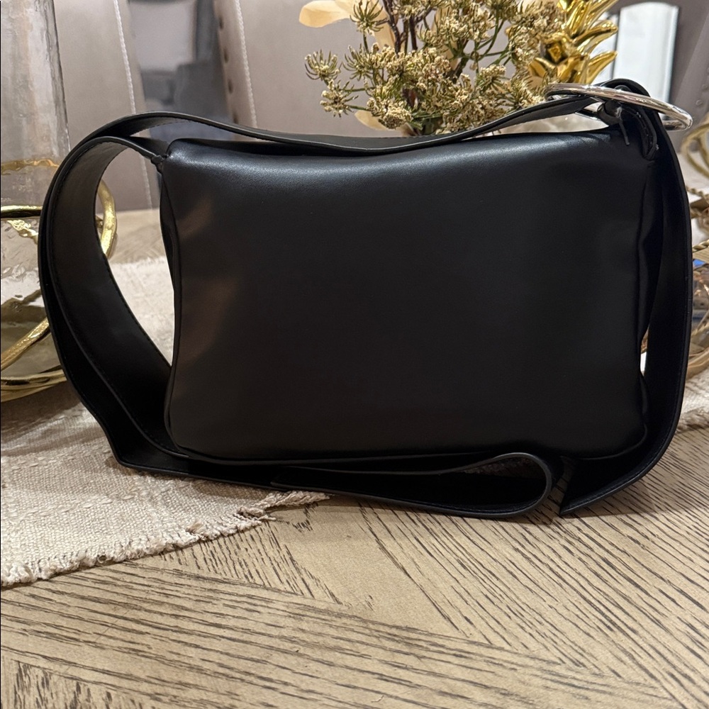 Elegant Black Fringe Women's Bag - Picture 2 of 4
